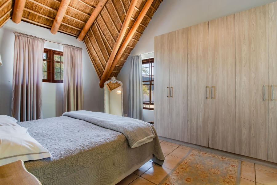 11 Bedroom Property for Sale in Franschhoek Rural Western Cape